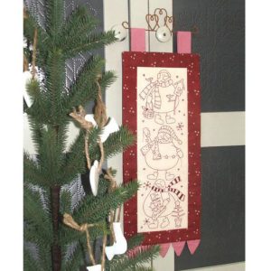 The Birdhouse Designs Snow Buddies Wallhanging Printed Pattern