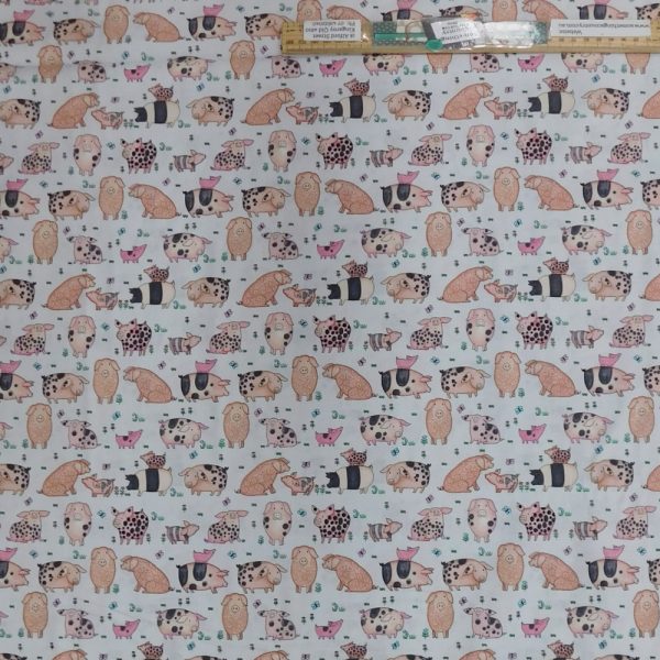 Patchwork Quilting Sewing Fabric Hay Piggy Rows 50x55cm FQ
