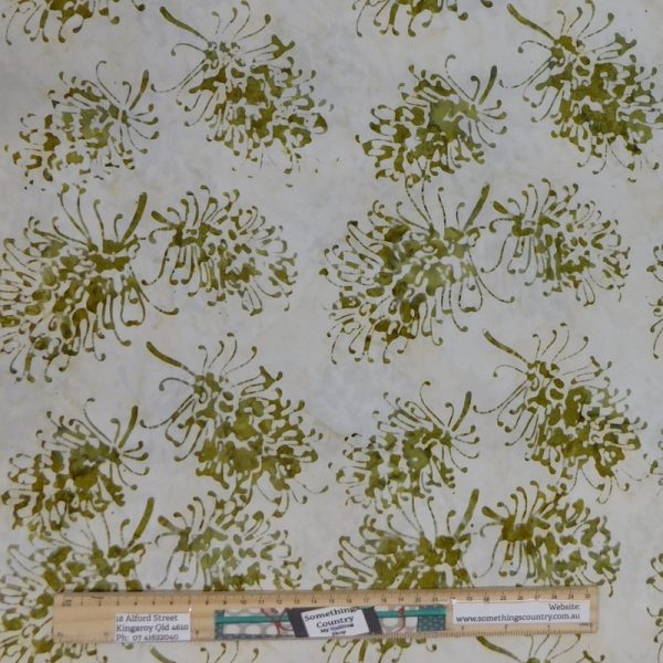 Quilting Patchwork Sewing Batik Green Gravillea Cream 50x55cm FQ