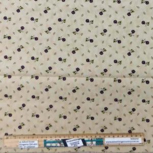 Quilting Patchwork Sewing Fabric Mill Creek Cream Floral 50x55cm FQ